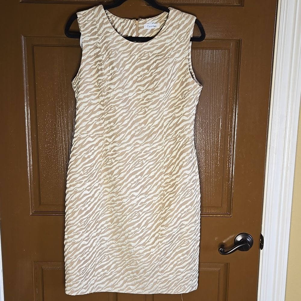 Calvin Klein-Tan/iv textured sleeveless zebra print dress Sz 10